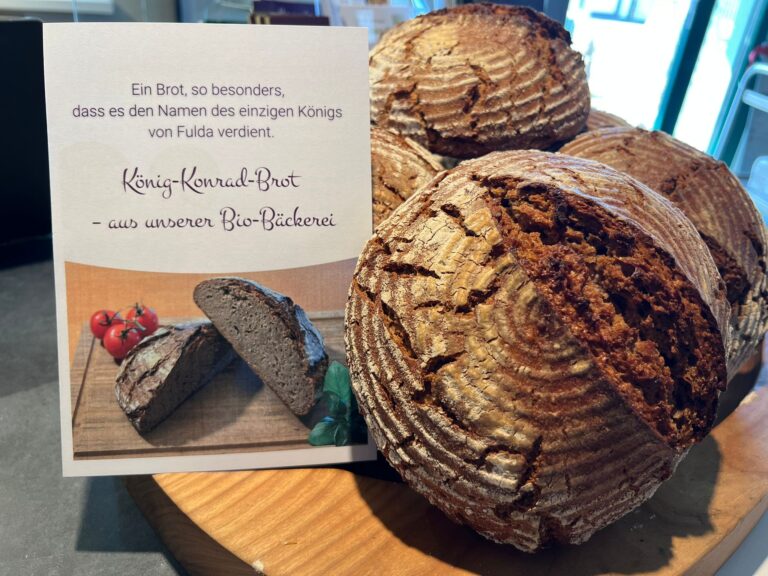 König-Konrad-Brot, donnerstags im Hofladen erhältlich. Tel. 06657/98129